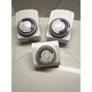 3 pack Intertek 24hour Mechanical Timers Christmas Vacation Lighting